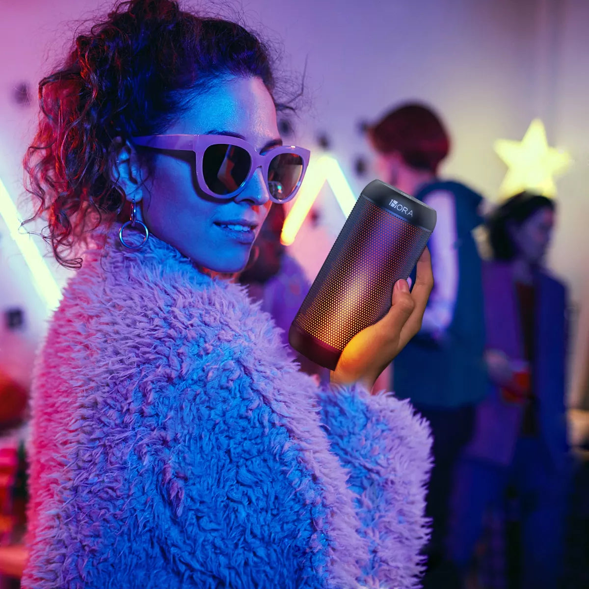 Parlante Bluetooth 1Hora BOC242 – Luces RGB y Sonido Hi-Fi